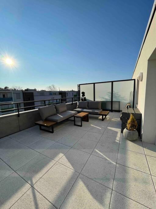 Appartement T2 Neuf - Grande Terrasse De 25M2 圣普列斯特 外观 照片